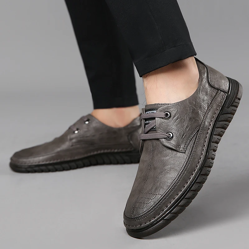 

Men's Casual Lace-up Shoes Leather Comfortable Driving Flats Men Classic Handmade Outdoor Oxfords Soft Sole Daily Commute Shoes