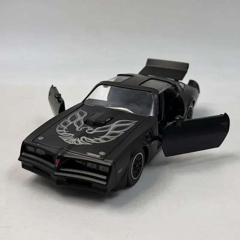 Jada Fast & Furious Fast Five: Pontiac Firebird 1977 Tego – Scala 1/24