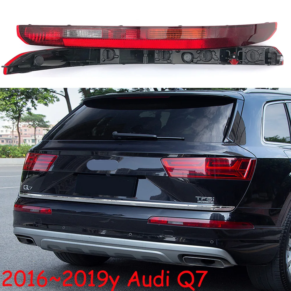 

1pcs car accessories bumper tail light for Audi Q7 rear light taillight Reflector 2016~2019y fog Taillamp for Audi Q7 fog lamp