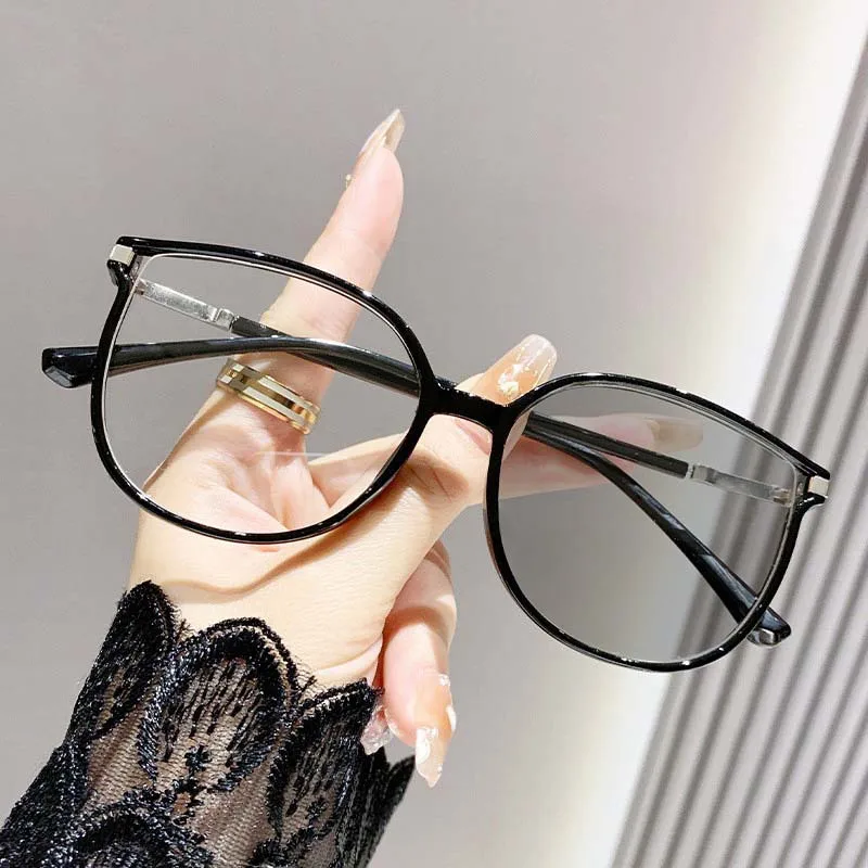 Photochrome Myopie-Brille für Damen, übergroße Brille mit funkelndem Rahmen, Outdoor-Sonnenbrille mit UV-Schutz, Nahsichtbrille – Detail 12