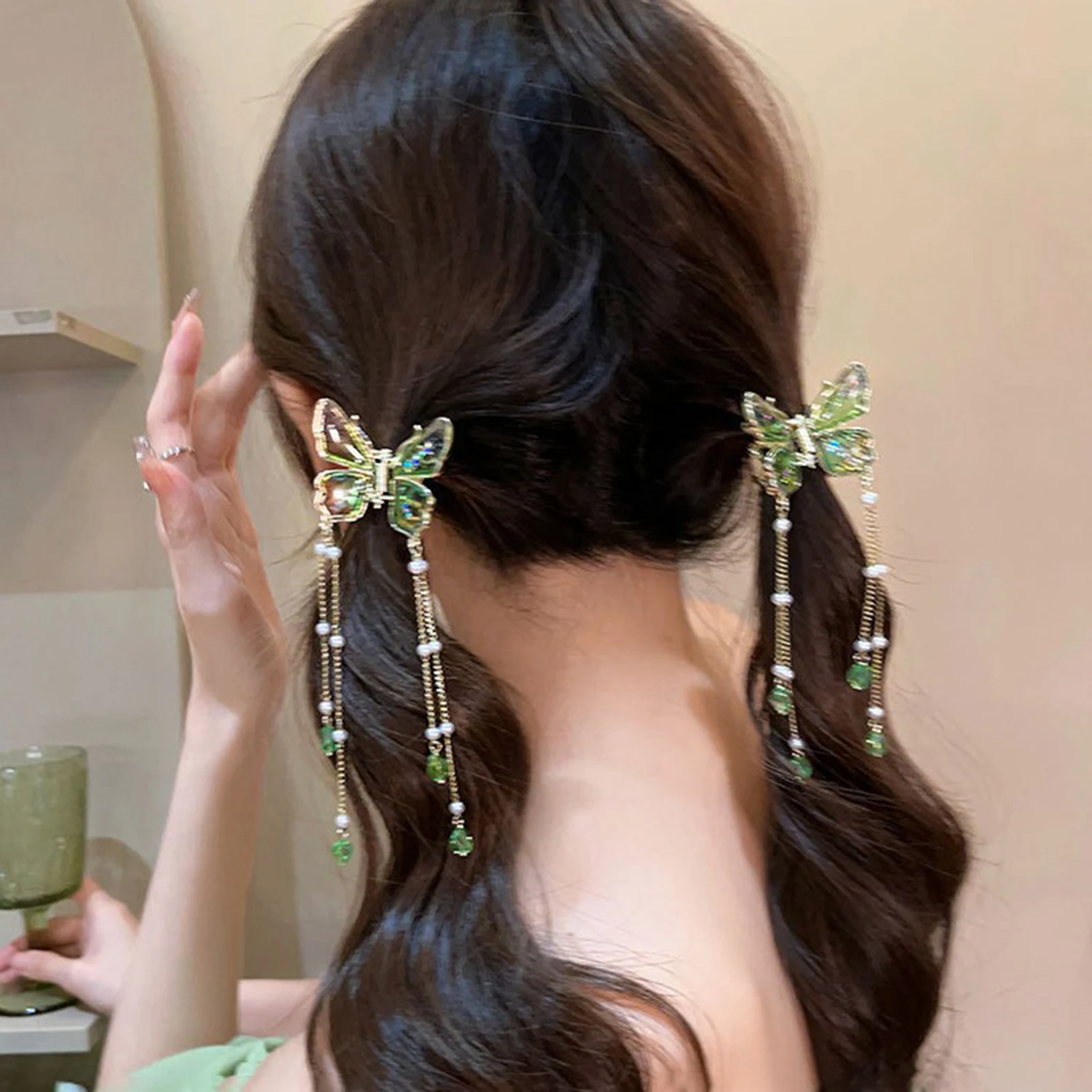 Elegant Gradient Butterfly Hair Claw with Pearl Tassel