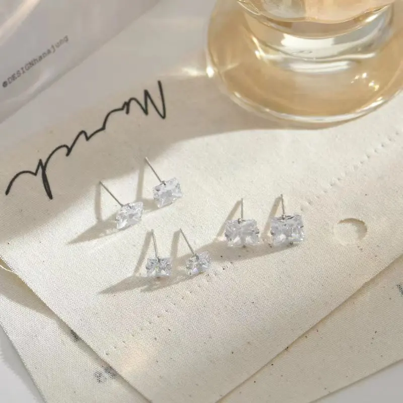 Silver Earrings Silver Stud Earrings Womens Earrings Studded Earrings Crystal Ear Studs SOMILIA 925 Sterling silver Stud Earrings Paired With Cubic AAAAA Zirconia Women's Crystal DIY Jewelry