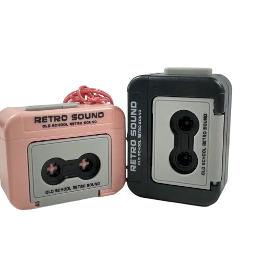 Vintage Mini Cassette Recorder Key Chain – Retro Music Player Keyring Gift
