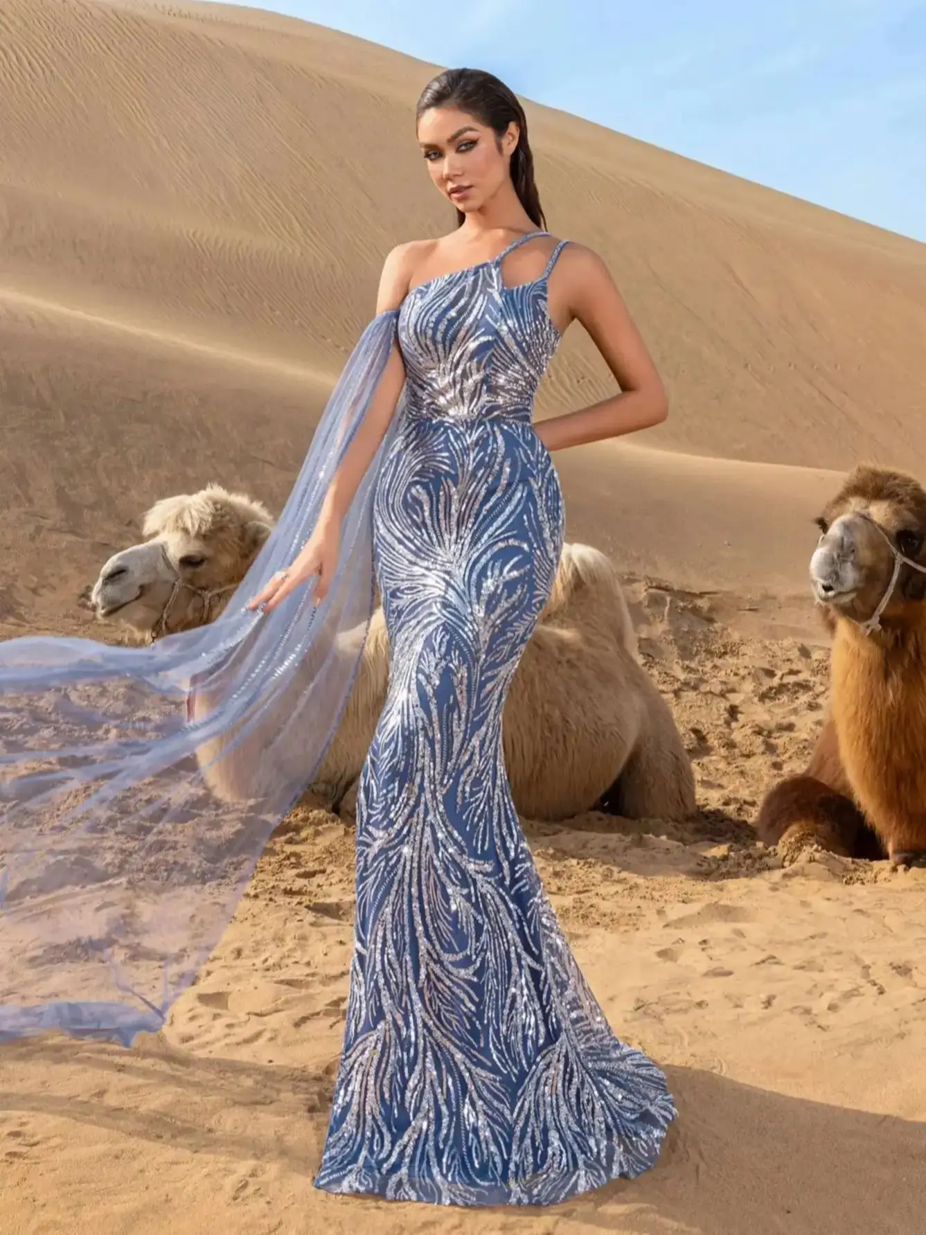 فساتين حفلات رسمية فاخرة غير متناظرة ذات ثنيات جان...