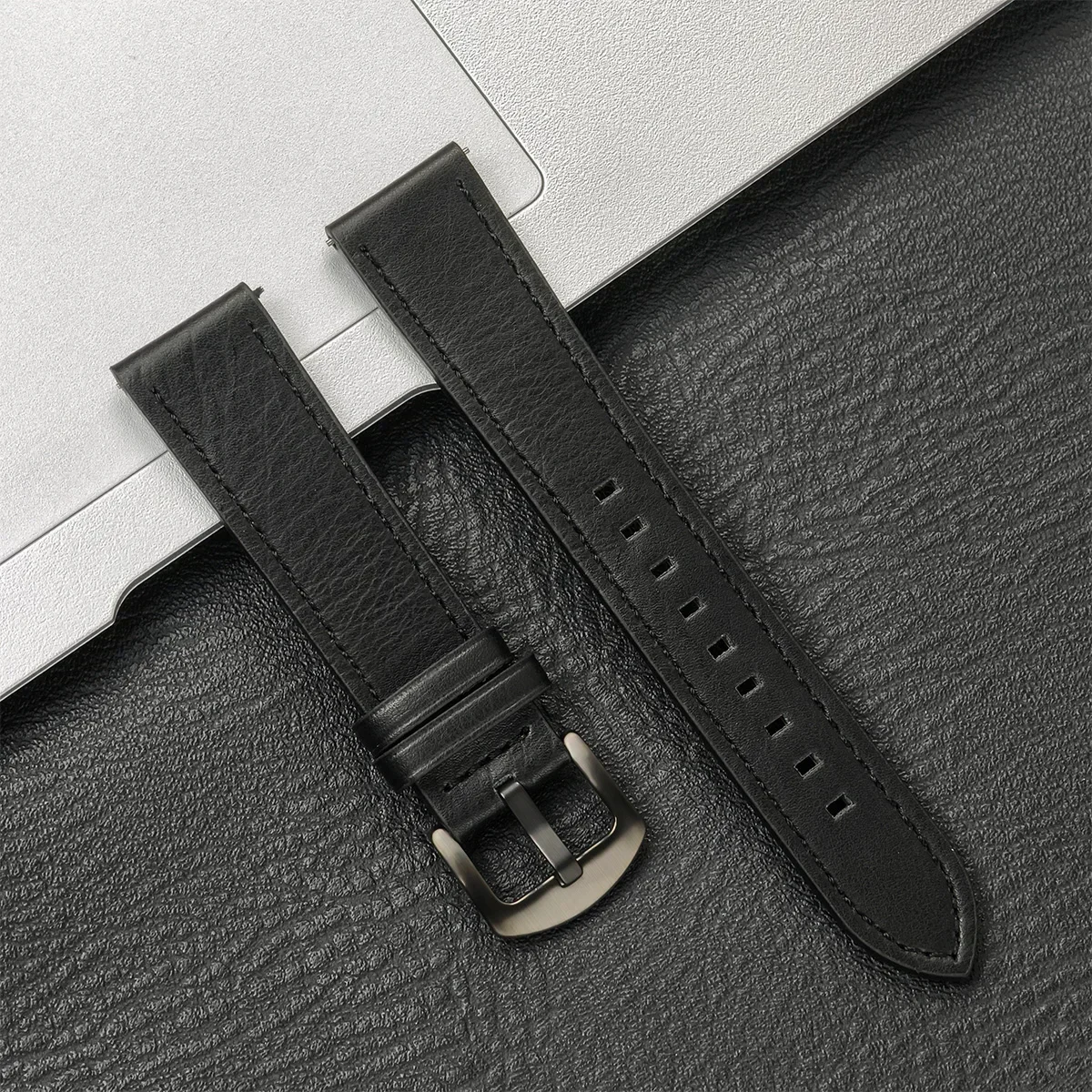 Elegant Leather Wristband - 20mm/22mm Adjustable Strap