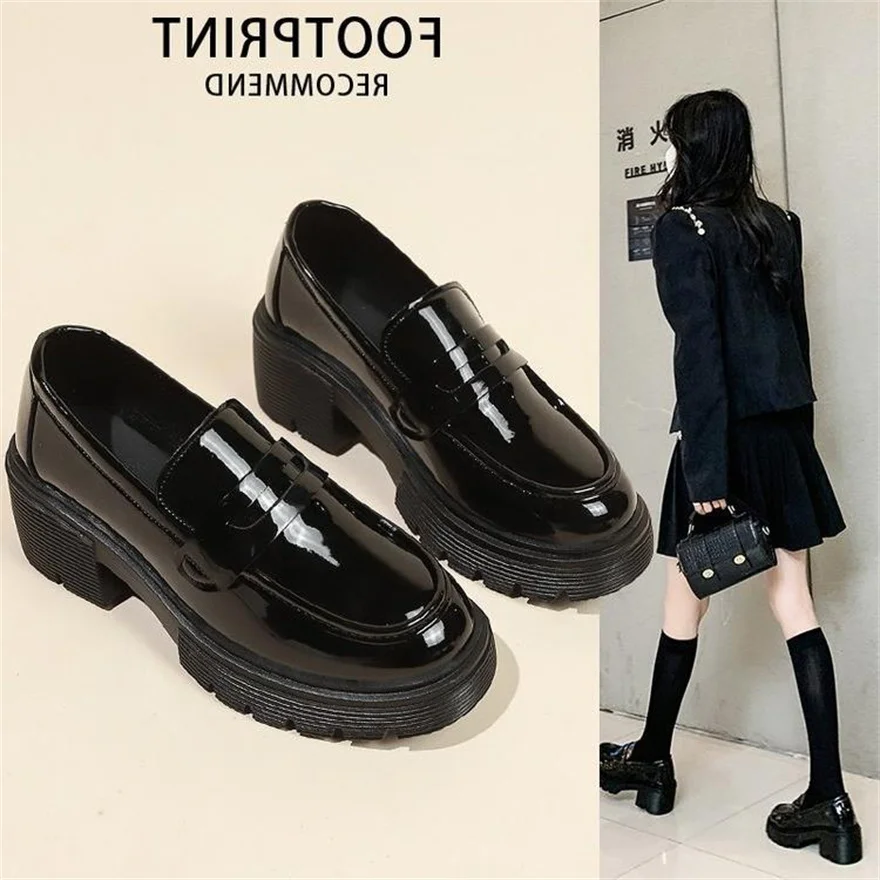 British Style Small Leather Shoes For Women In 2024 New Versatile Retro Thick Sole Single Shoe Casual One Foot Soft Sole Loafers