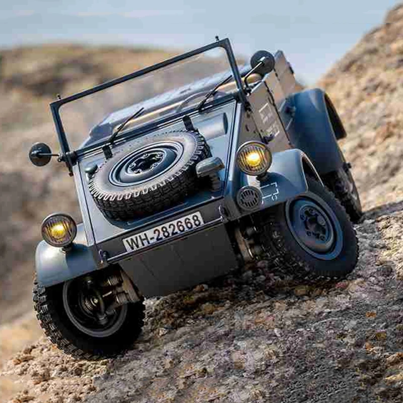 FMS RC Car 1:12 Type82 Kubelwagen Electric Model Four-Wheel Drive Variable Speed Retro Vehicle WWII Kids Adult Toys Gift 1/12 2