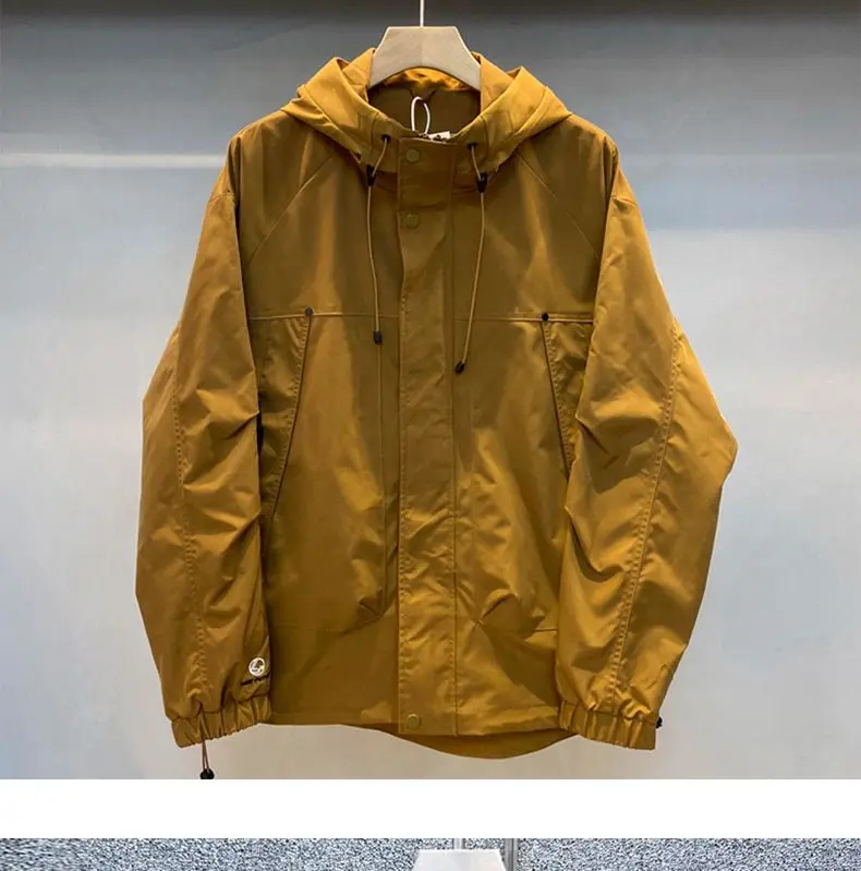Outdoor Men's Jacket in Black