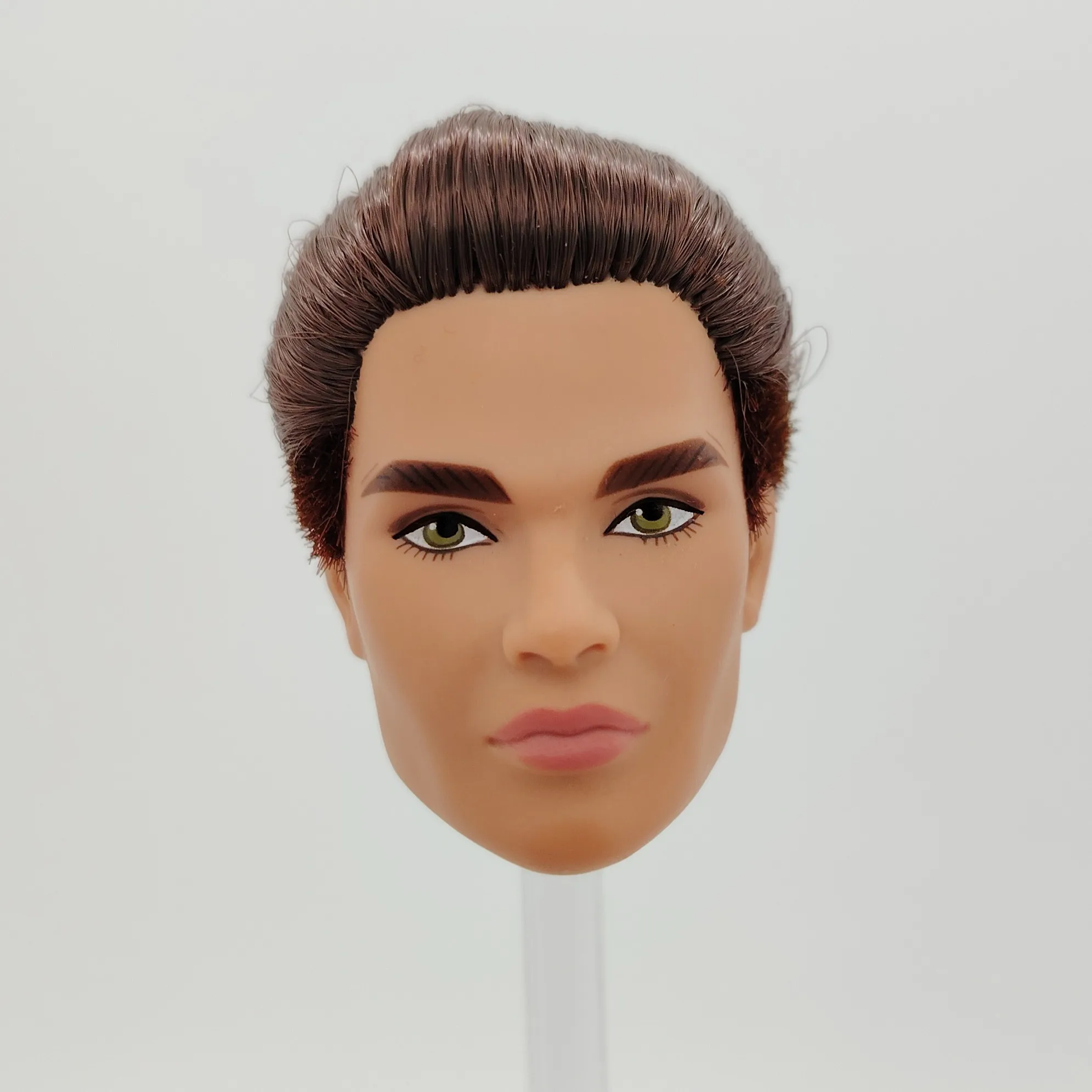 

Fashion Royalty Color Infusion Kieron Morel Brown Hair 1/6 Scale Integrity Toys Male Doll Head