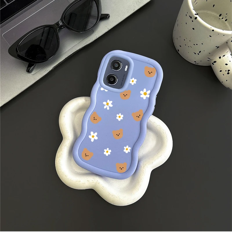 Brown Bear Wavy Silicone Phone Case Cover
