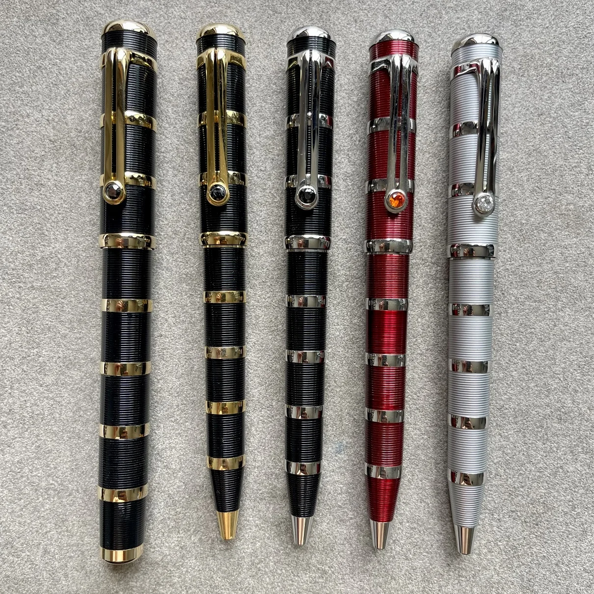 2022 Great Writer Mb Monte Nicoaus Copernicus Rollerball Pen Black Blance Ink Penna A Sfera