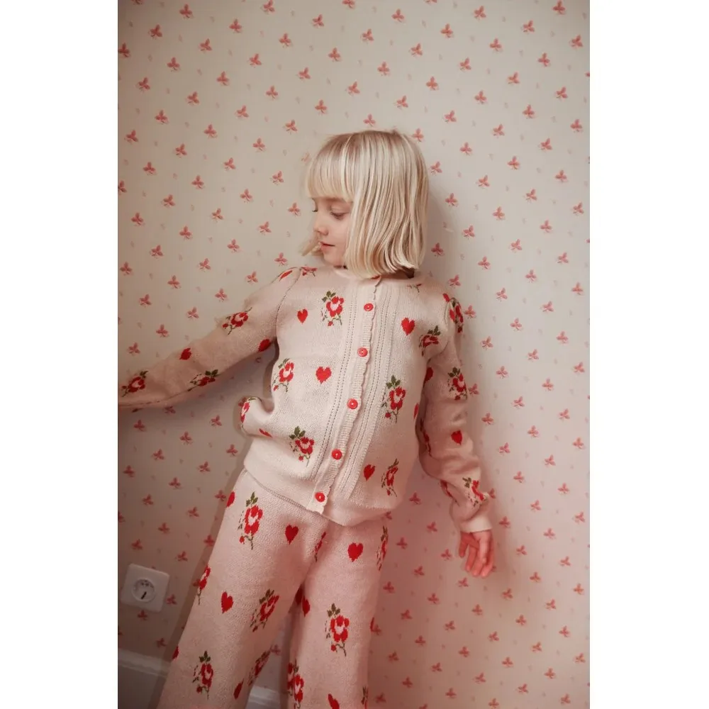 2025 FL 겨울  소녀 딸기 니트 스웨터 어린이 면 의류 소녀 가디건 니트웨어 재킷 어린이 스웨터 조끼