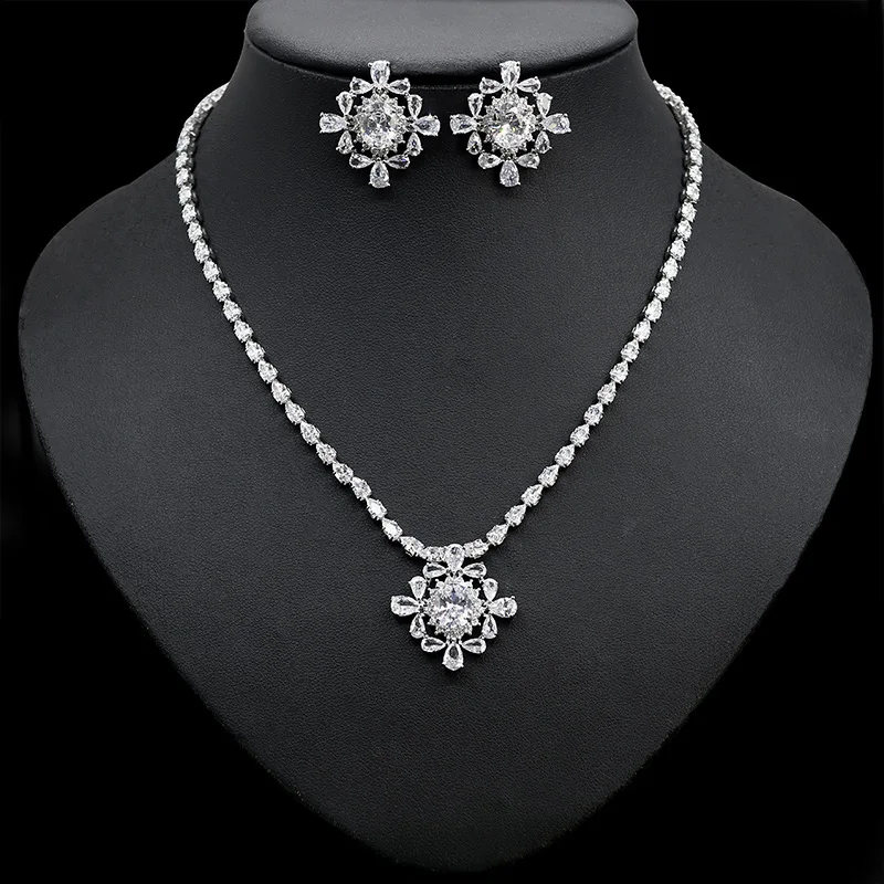 

Fashion Hot Green Cubic Zirconia Women Party Engagement Wedding Flower Necklace and Earring Jewelry Sets Bridesmaid Gift N-359