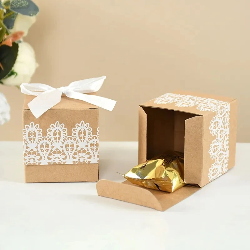 Boîte à bonbons carrée en papier Kraft avec corde, boîte à chocolat en dentelle pour fête d'anniversaire, Baby Shower, cadeau, décor d'emballage, 10 pièces