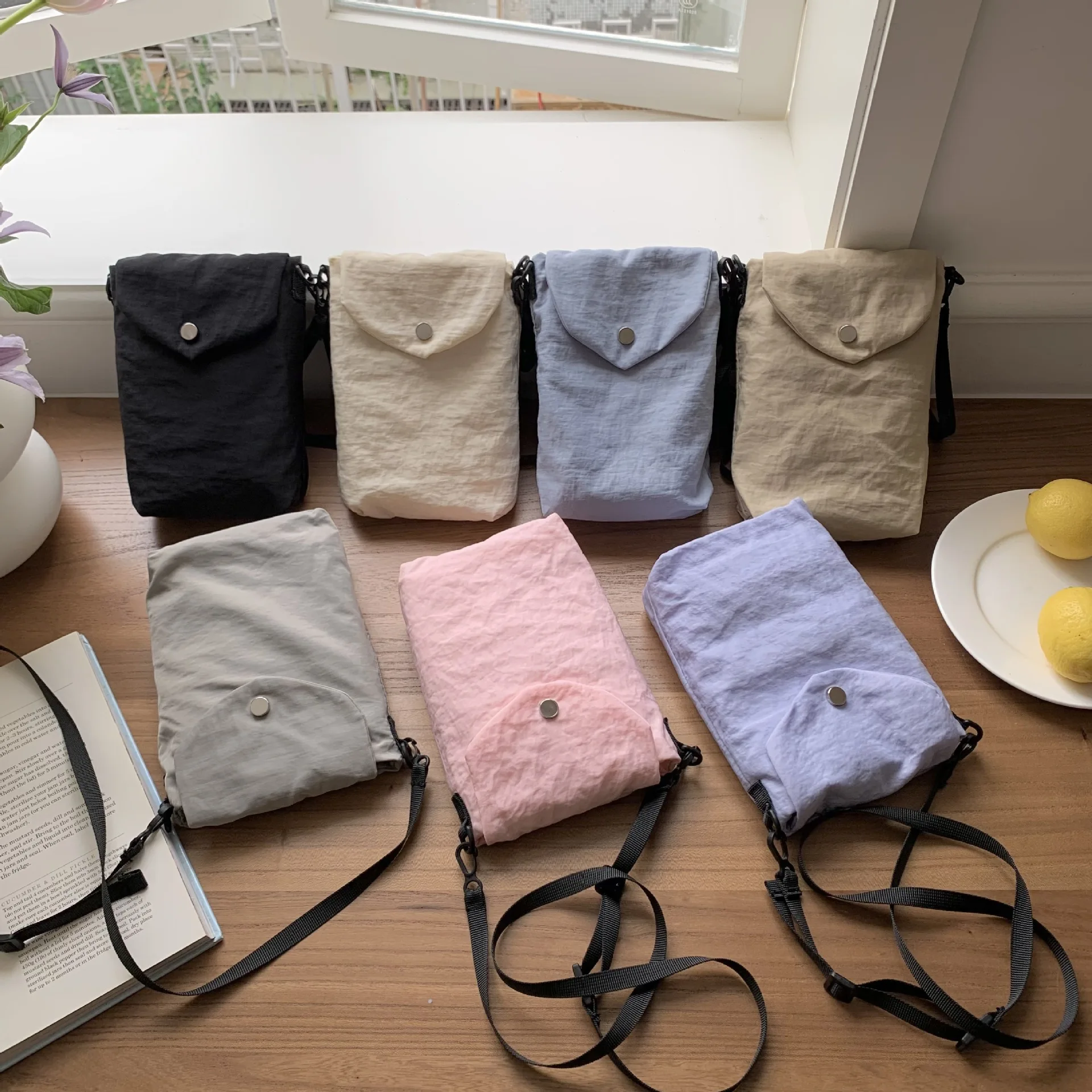 Mini Soft Crossbody Bags for Women Casual Quilting Shoulder Bag Light Padded Handbags Small Phone Flap Coins Lipstick Purses New