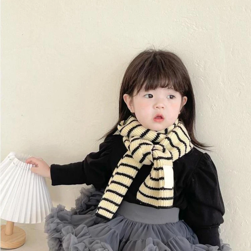 Winter Stripe Baby Scarf Korean Warm Knitted Neckerchief for Kids Boys Girls Classic Black White Stripe Children Neck Scarves