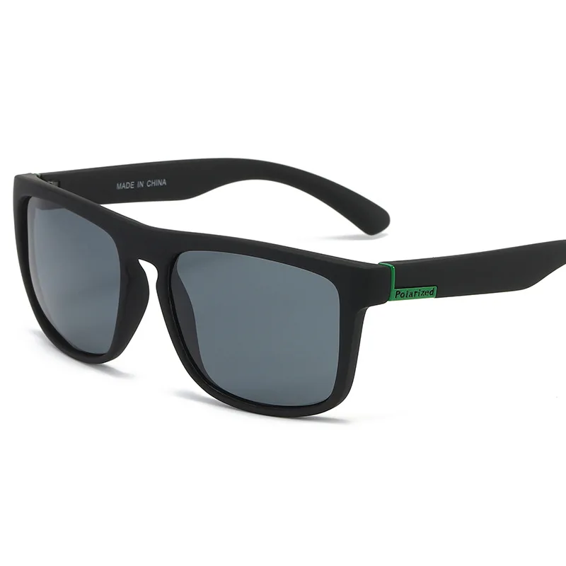 Occhiali Da Sole Uomo Polarizzati UV400 | Moda 2024 | Leggeri 29g | Antiabbagliamento Per Guida E Pesca