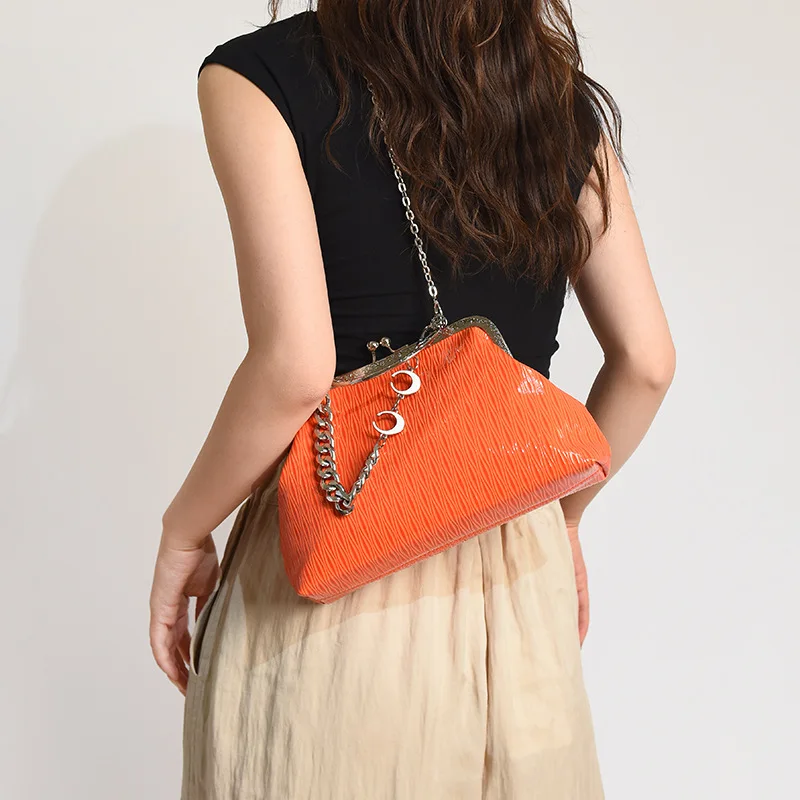 

Vintage Purse Solid Evening Kisslock Purse and Handbag PU Leather Solid Top Handle Clip On Bag 23KSBG49