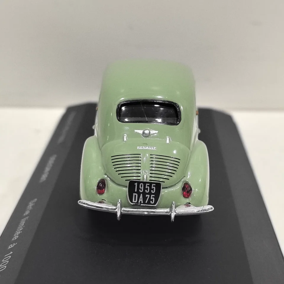 Renault 4 CV Découvrable – 1955 RENAULT RENAULT