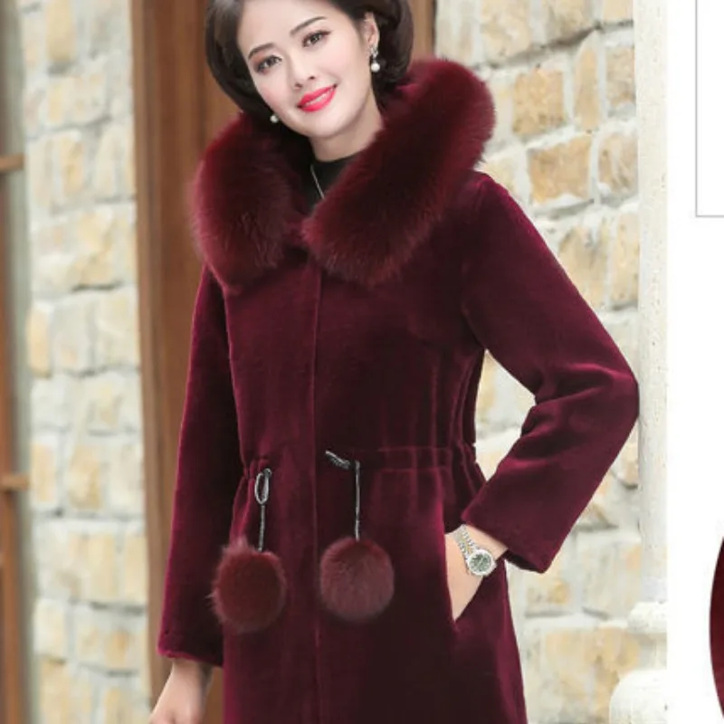 

2023 Autumn Winter New Foreign Style Noble Thick Warm Medium Long Loose Hooded Commuter Imitation Mink Fur Coat Women Trend