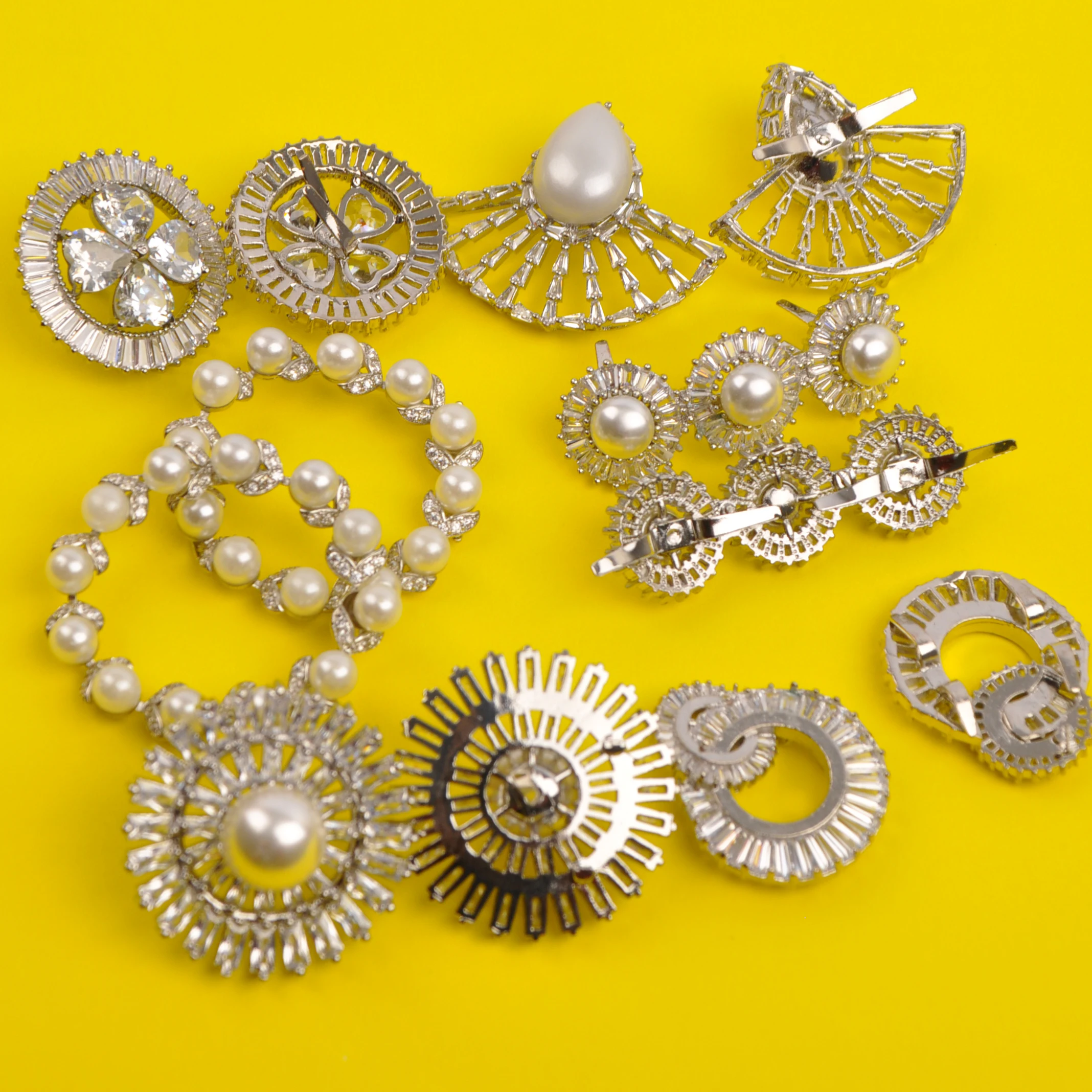 

Laanc Shoe Jewelry Findings Crystal Claw Clasps