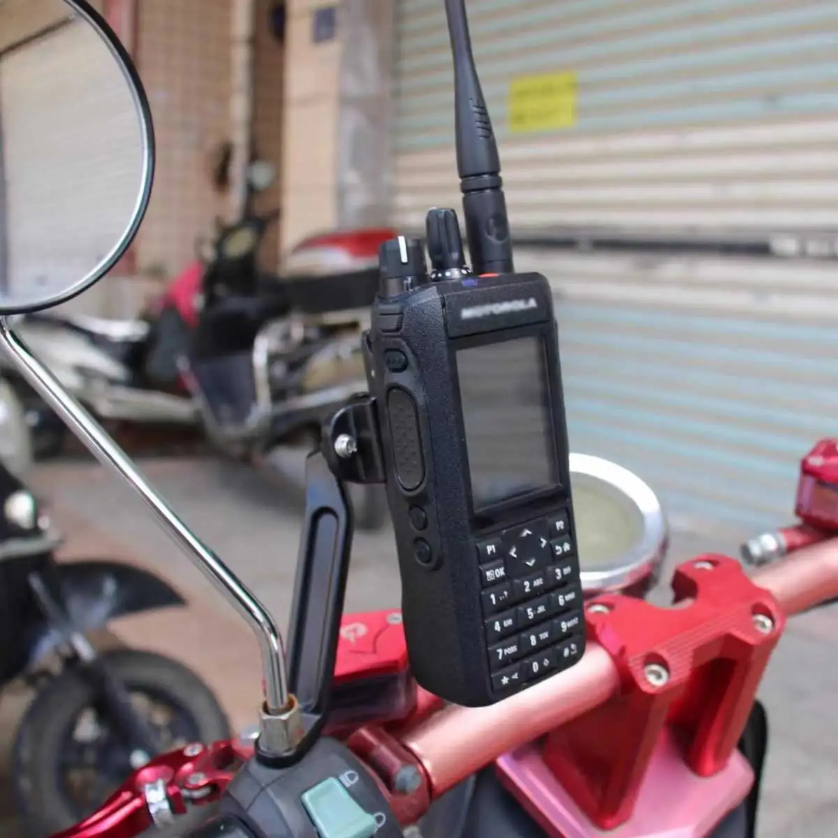 Intercom stand for motorcycle rearview mirror