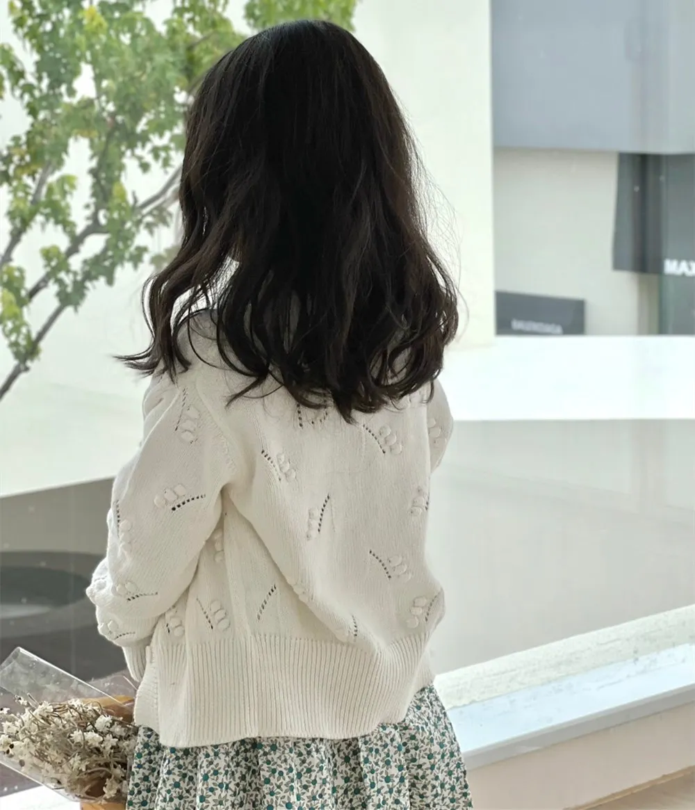 

Autumn New Girls' Knitted Cardigan White jacquard Soft and comfortable girl's sweater coat baby girls clothes