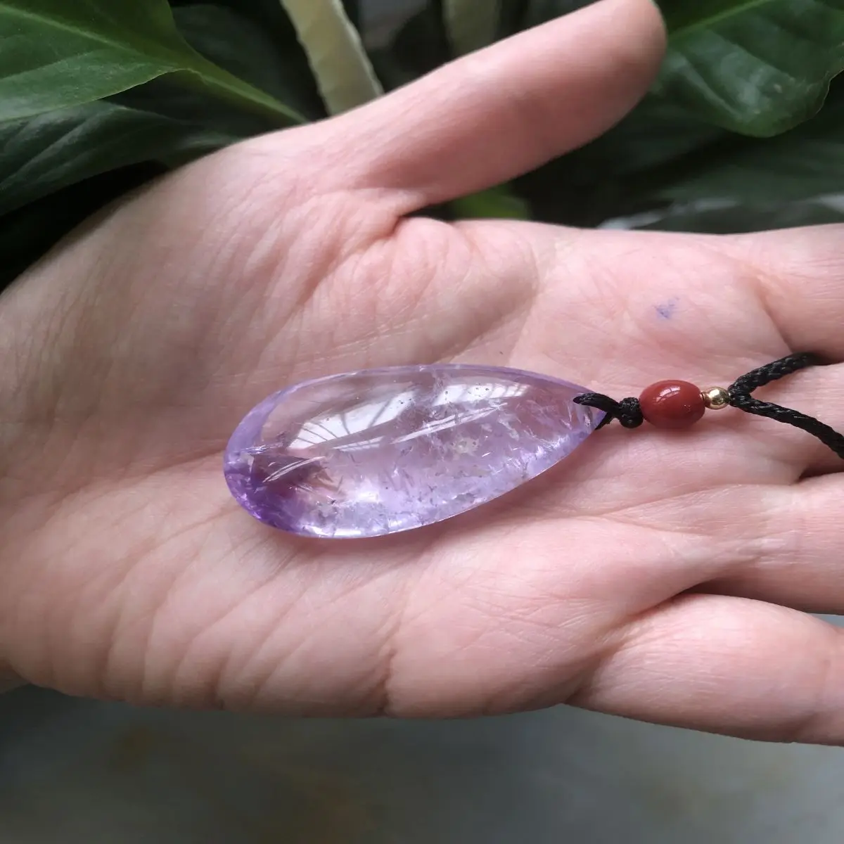 3Pcs Natural Amethyst Lavender Burst Crystal Crystal Crystal Crystal Clear Water Drop Shaped Pendant For Men And Women