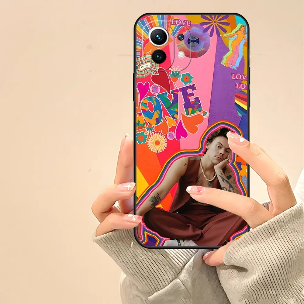 Harry Styles Phone Case - Stylish Back Cover Design