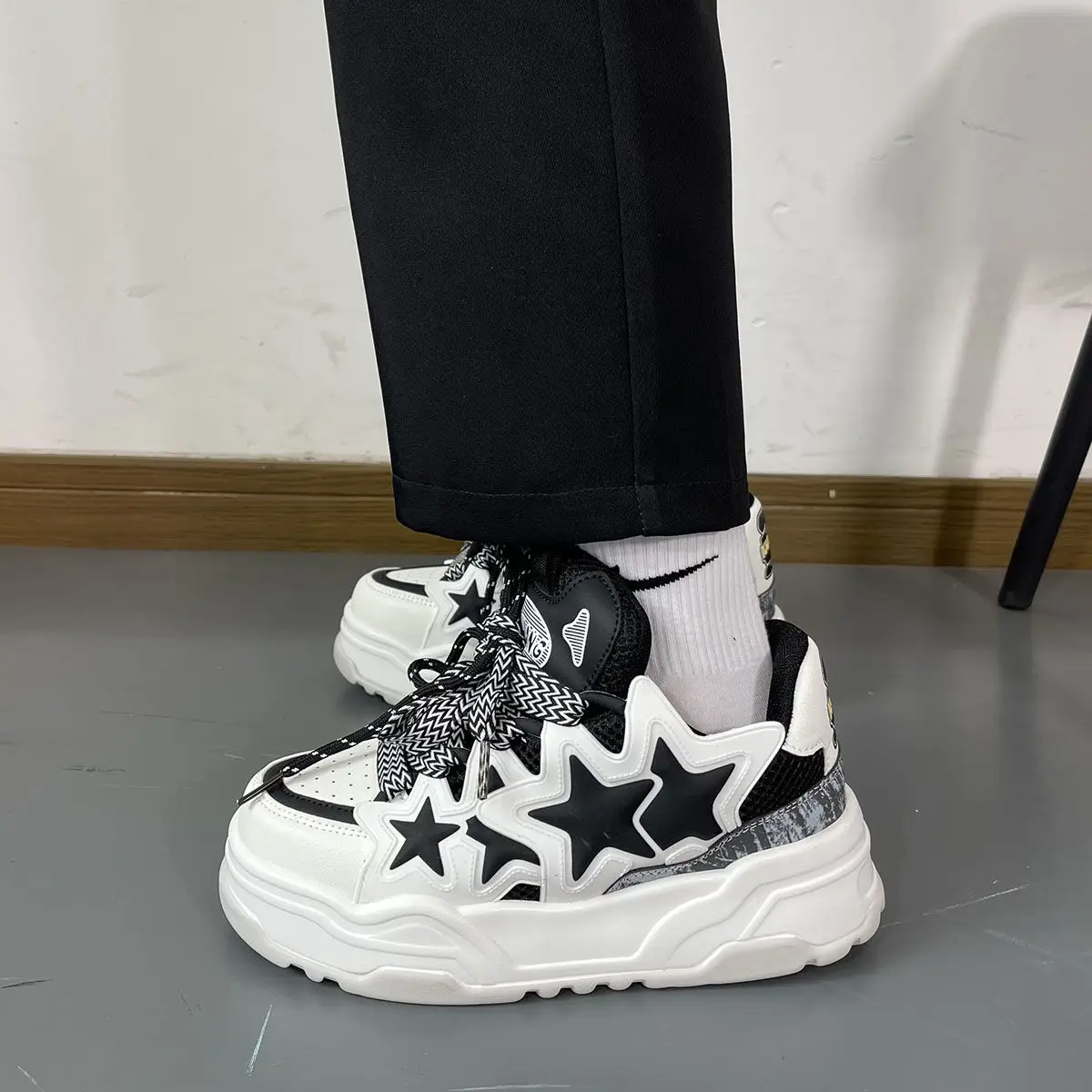 2023 Autumn and Winter New Platform Height Increasing Comfortable Versatile Couple Casual Shoes