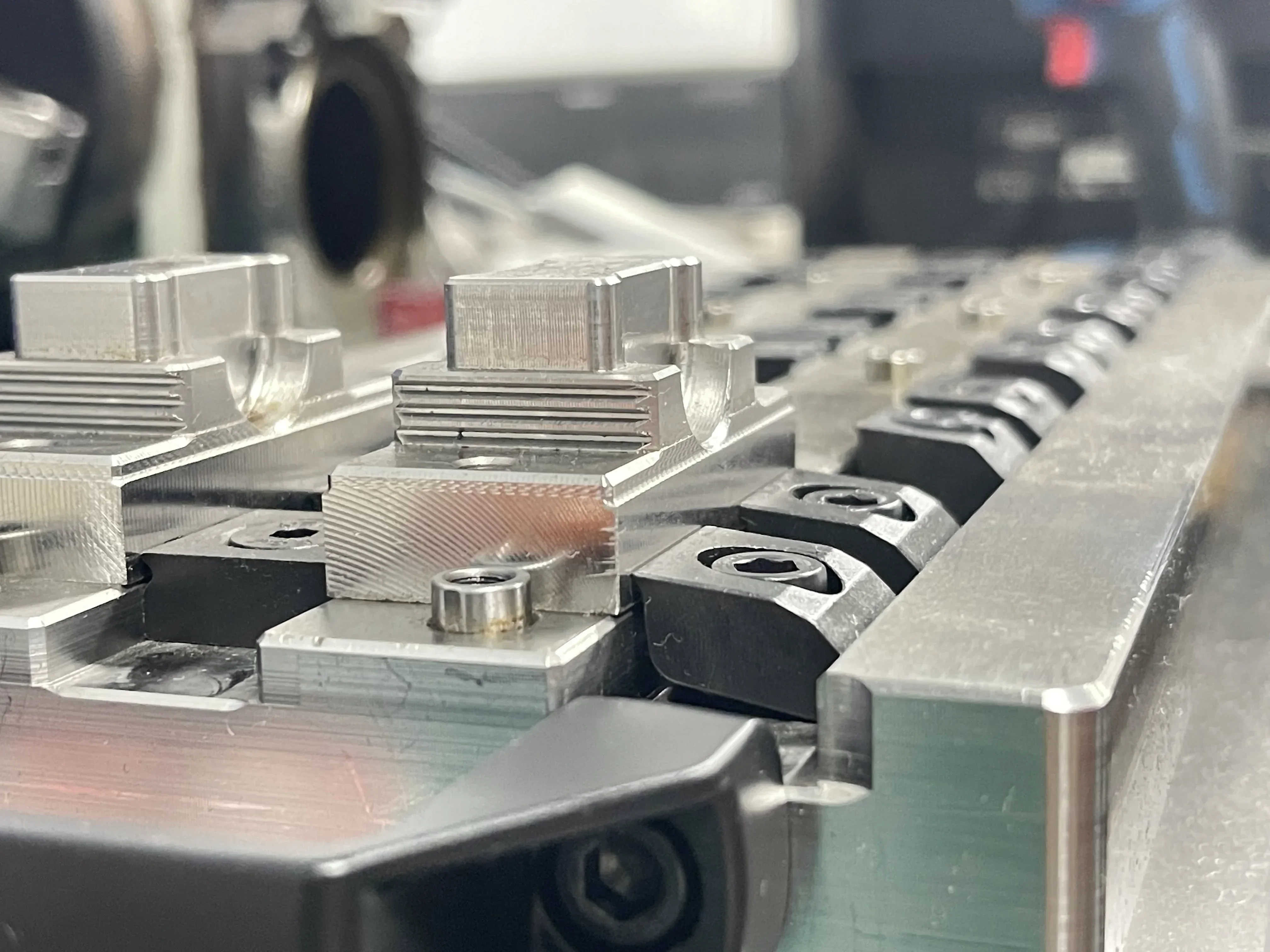 CNC Clamping Vise OK Fixture M8 M10 M12 CNC Integrated Clamp Vise Machining Center Tooling Multi Station Batch Clamping Fixed Small Clamping Block