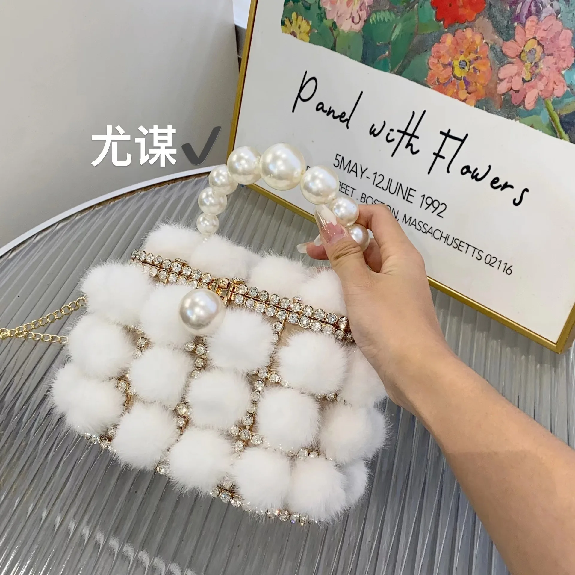 Diamond Hollow Out Women Shoulder Bag Luxury Crossbody Evening Bag Metal Cages Pearl mink fur Bag Wedding Party Handbag Clutch