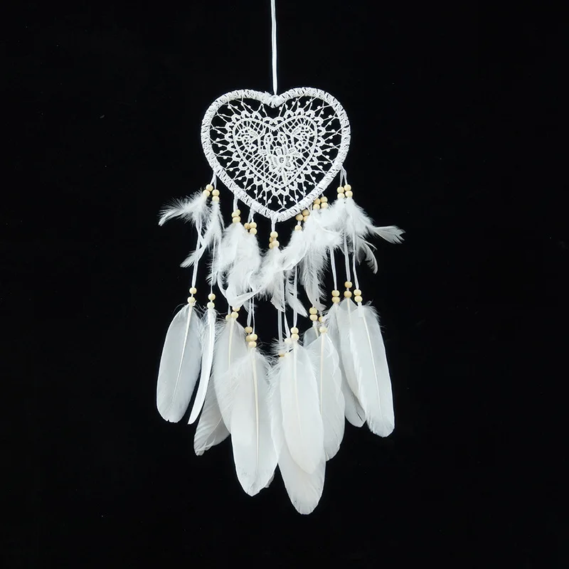 Hollow-Out Love Heart Dreamcatcher with Fairy Lights – Romantic Nordic Hanging Decor for Weddings & Christmas