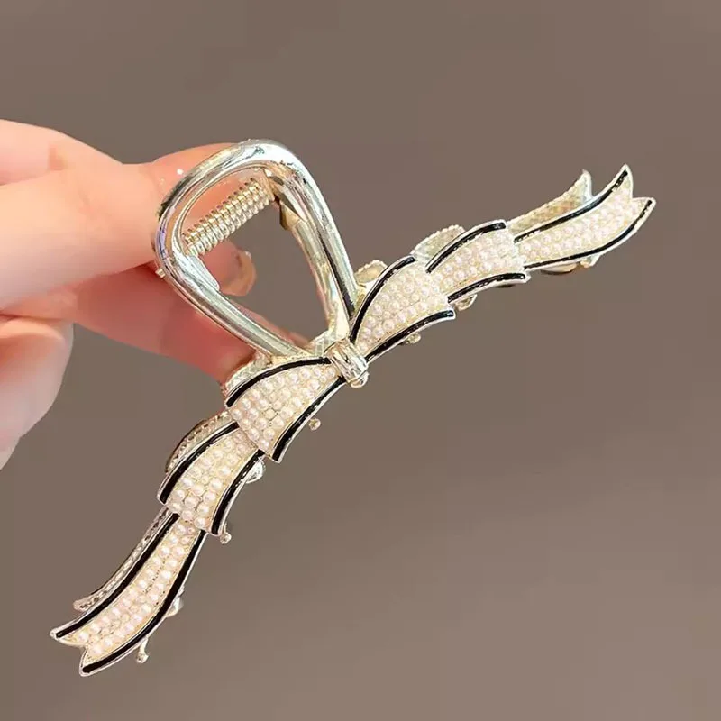 

Sweet Bowknot Hair Clip Pearl Layering Metal Claw Shark Hairpin Fresh and Sweet Hair Accessories Large Hair Clip