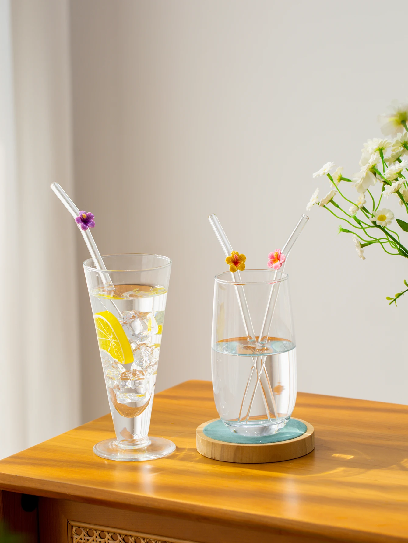 Set of Reusable Glass Straws with Floral Accents - Elegant High Borosilicate Curved Straws