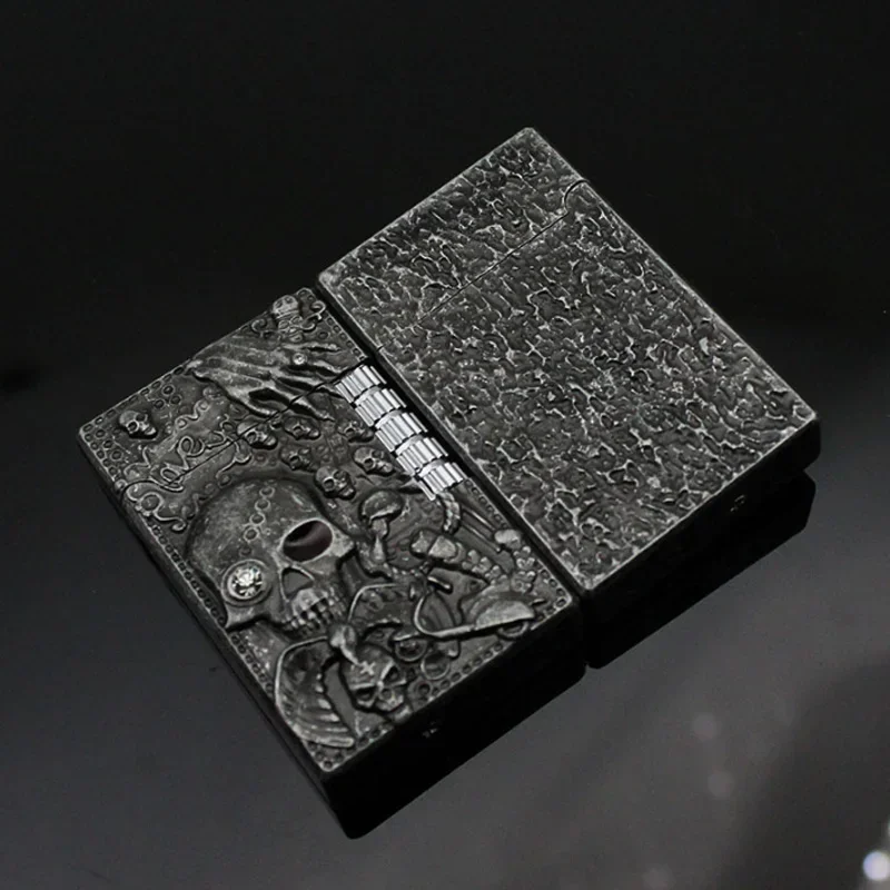 Embossed Skull Cigarette Lighter Bright Sound Torch Lighter Flint Grinding Wheel Inflatable Butane Lighters Smoking Accessories butane gas lighter cigarette lighter