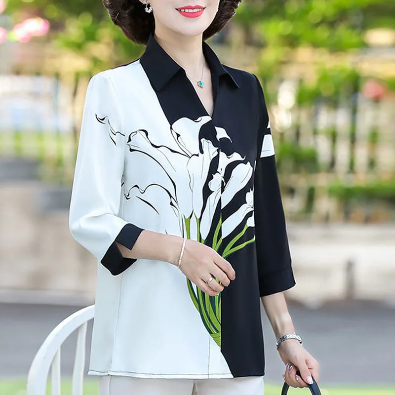 2023 Summer Fashion Trend Temperament Elegant V-neck Flower Print Commuting Simple Casual Loose Versatile Three Quarter Shirt