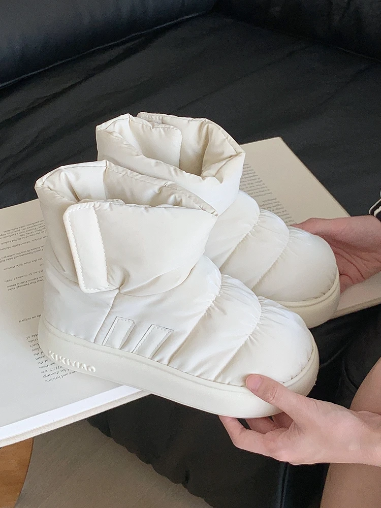 Snow Boots Women Couples Thickened Waterproof Down Fabric Cotton Home Shoes For Winter Outwear Warm Man Boots Household