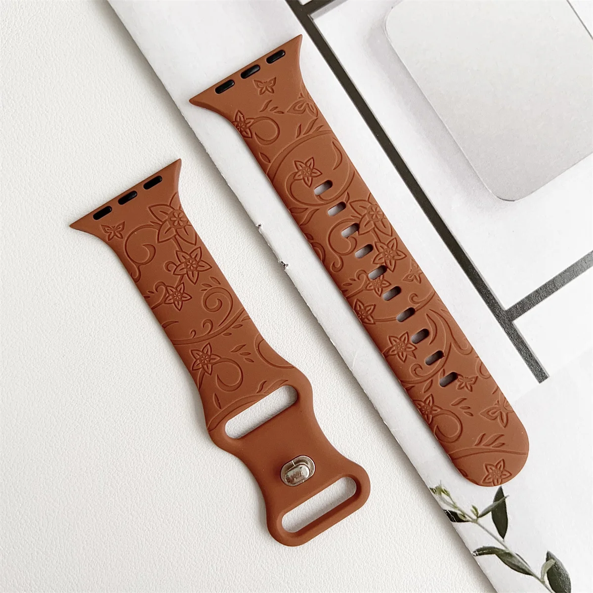 Watch Band For iWatch 42/44/45/49mm 38/40/41mm Silicone Fashion Watch Strap for Watch Series Ultra2 Se 9/8/7/6/5/4/3/2/1_voghion.com