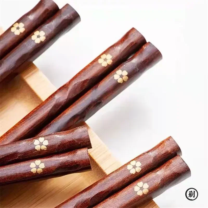 5 Pairs Japanese Sushi Chopsticks Natural Wooden Reusable Korean Chinese Food Chop Sticks Set