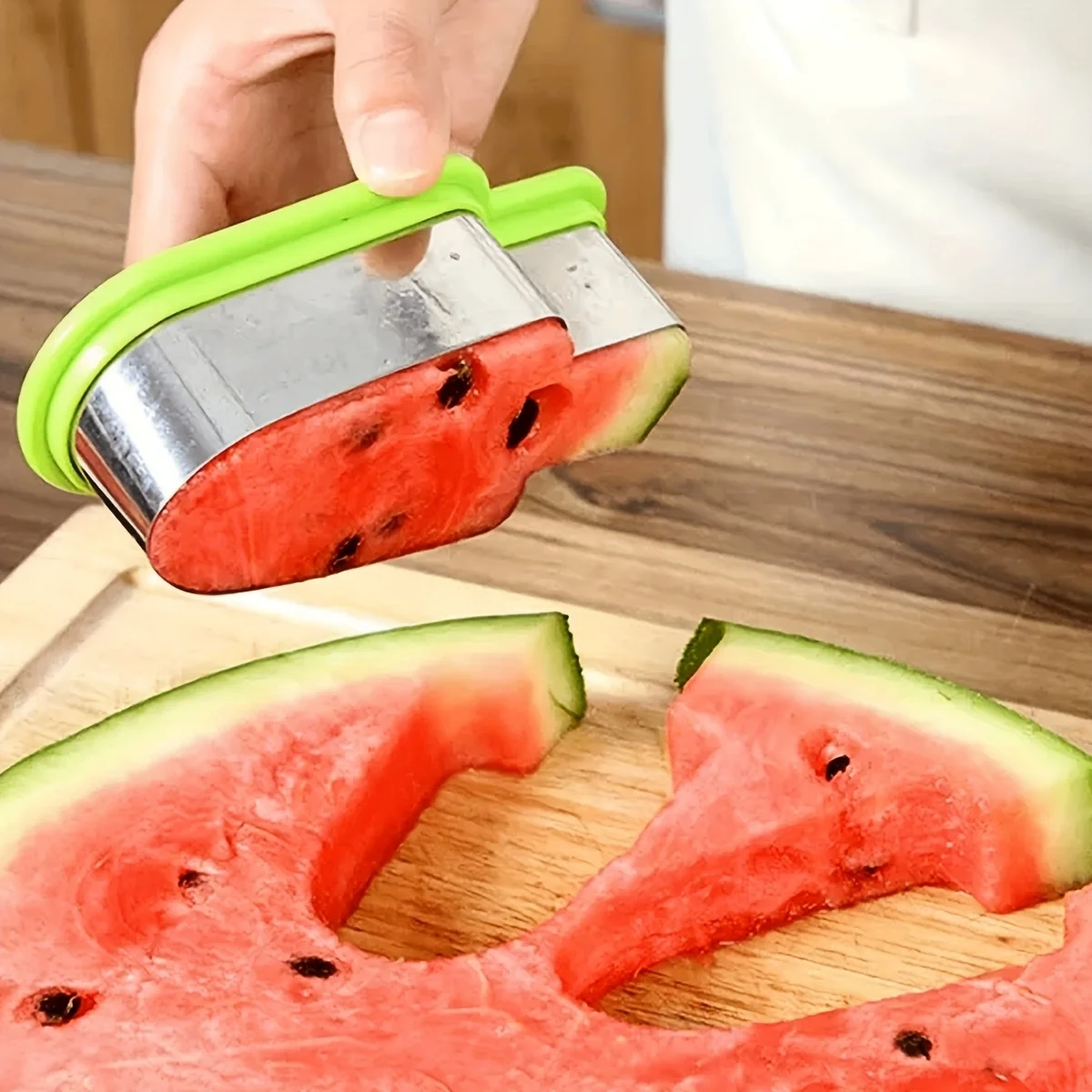 1pc Stainless Steel Watermelon Slicer & Popsicle Mold – Fun and Easy Fruit Cutter for Youngsters,Perfect for Summer Snacks