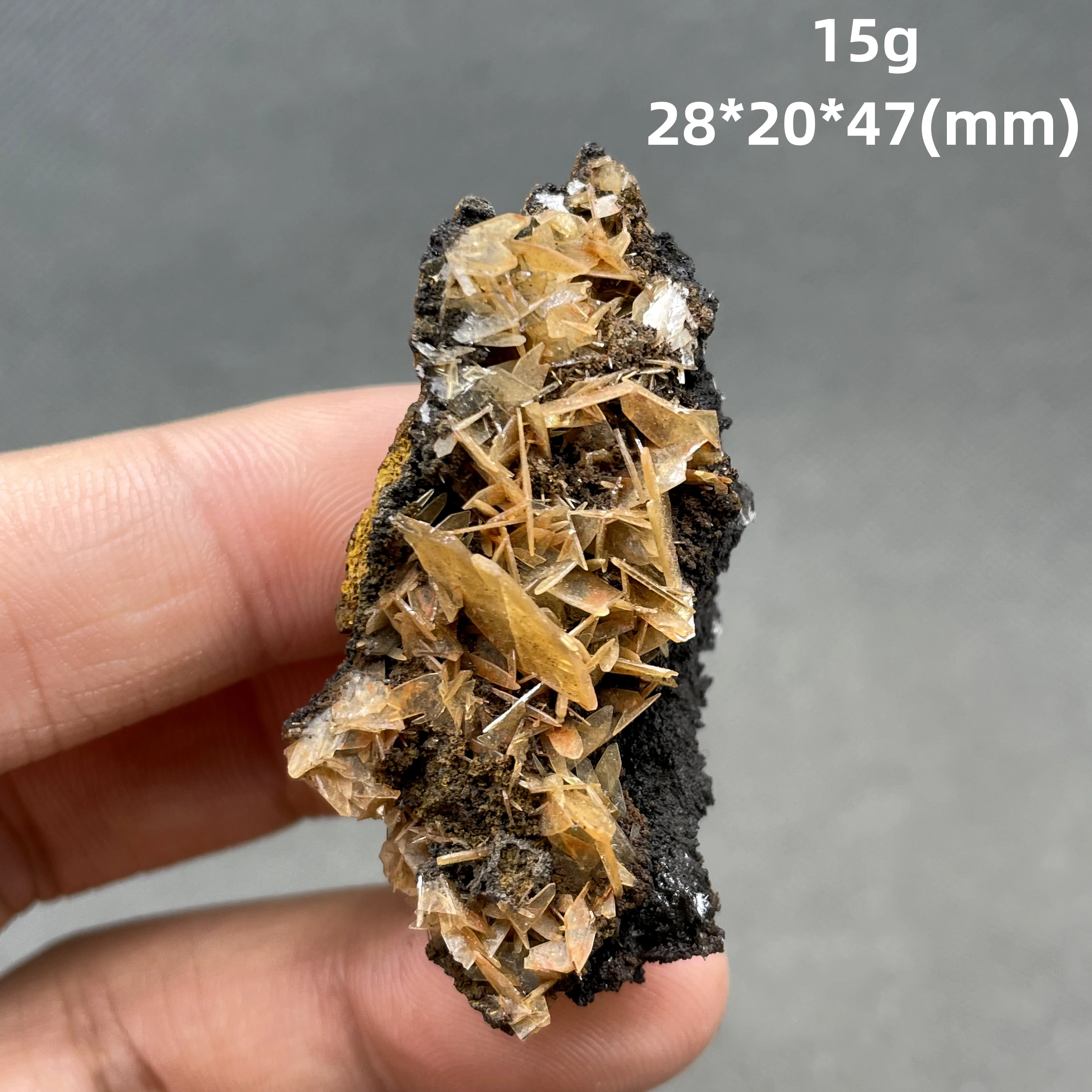 Natural  Morocco wulfenite Mineral specimen + healing quartz crystals and stones rock gemstone 2