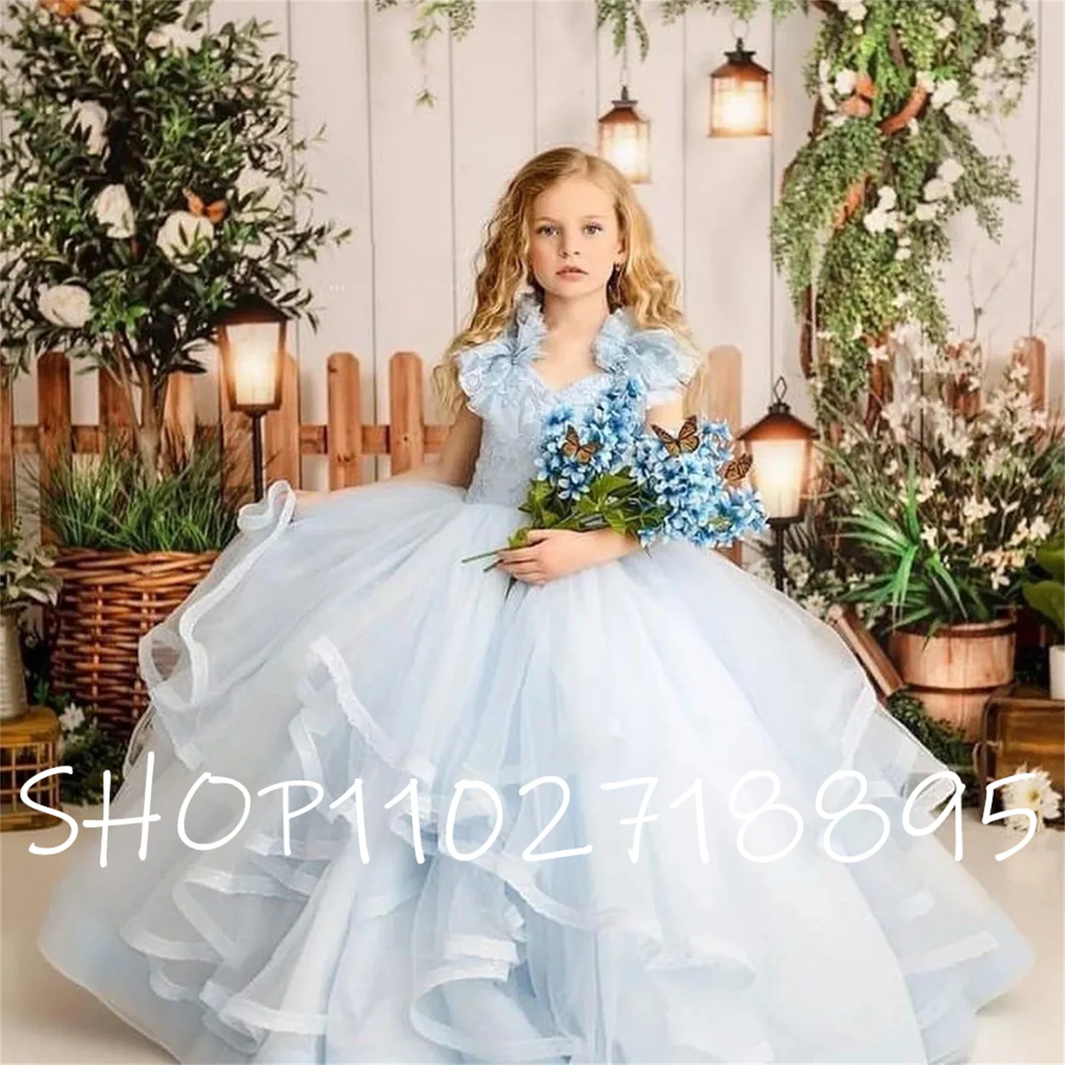 

New 2023 Light Blue Flower Girl Dress Wedding Party Tulle Organza Skirt Ruffled Princess Ball Gown Over Flowing Floral Kids Wear