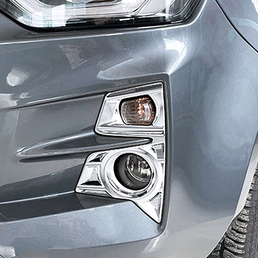 

Chrome Front Fog Light Lamp Bezel Garnish For Isuzu D-Max 2019-2021