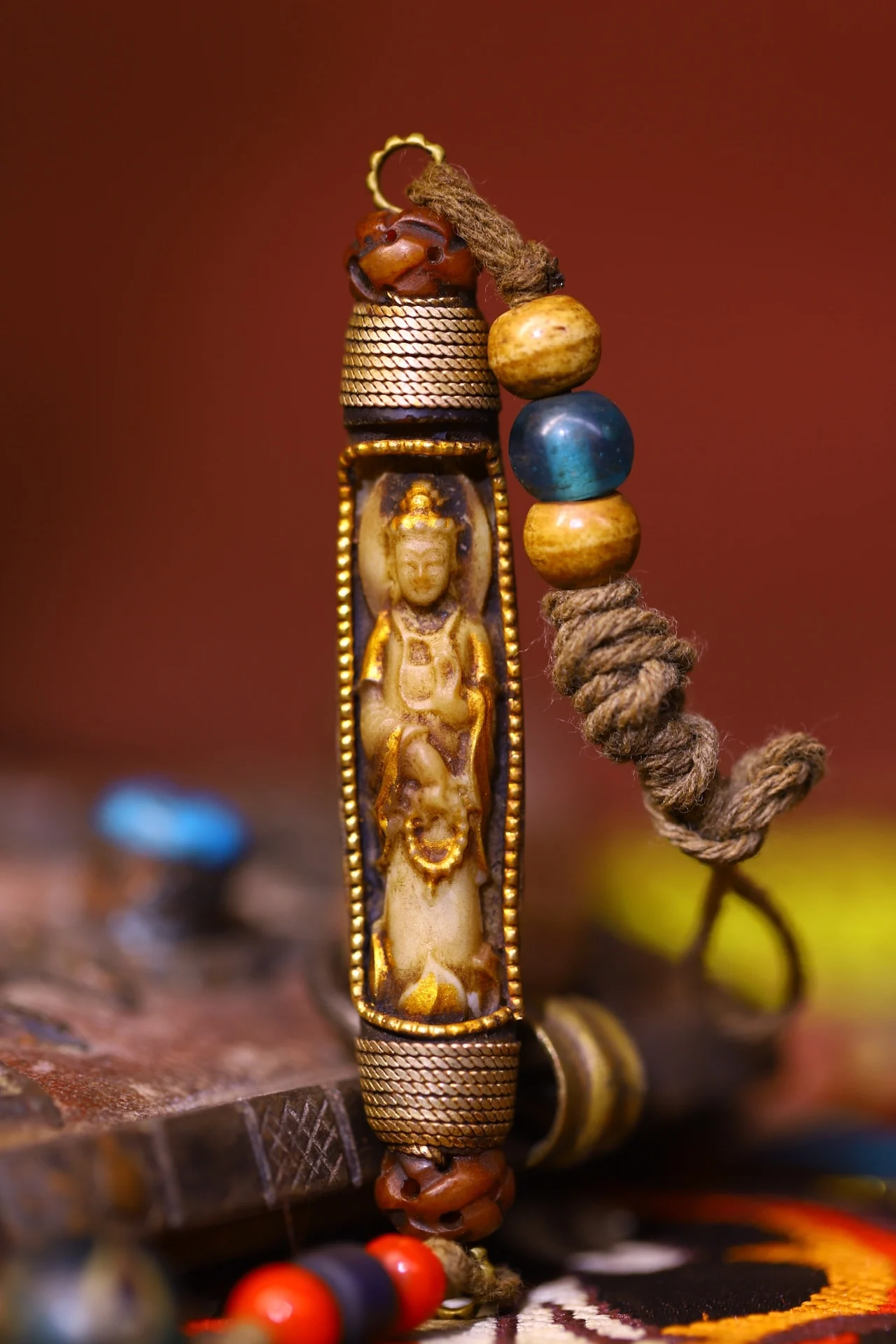 

3"Tibetan Temple Collection Old Natural Agate Mosaic Gem gZi Beads Guanyin Bodhisattva Buddha Pendant Amulet Dharma Worship Hall