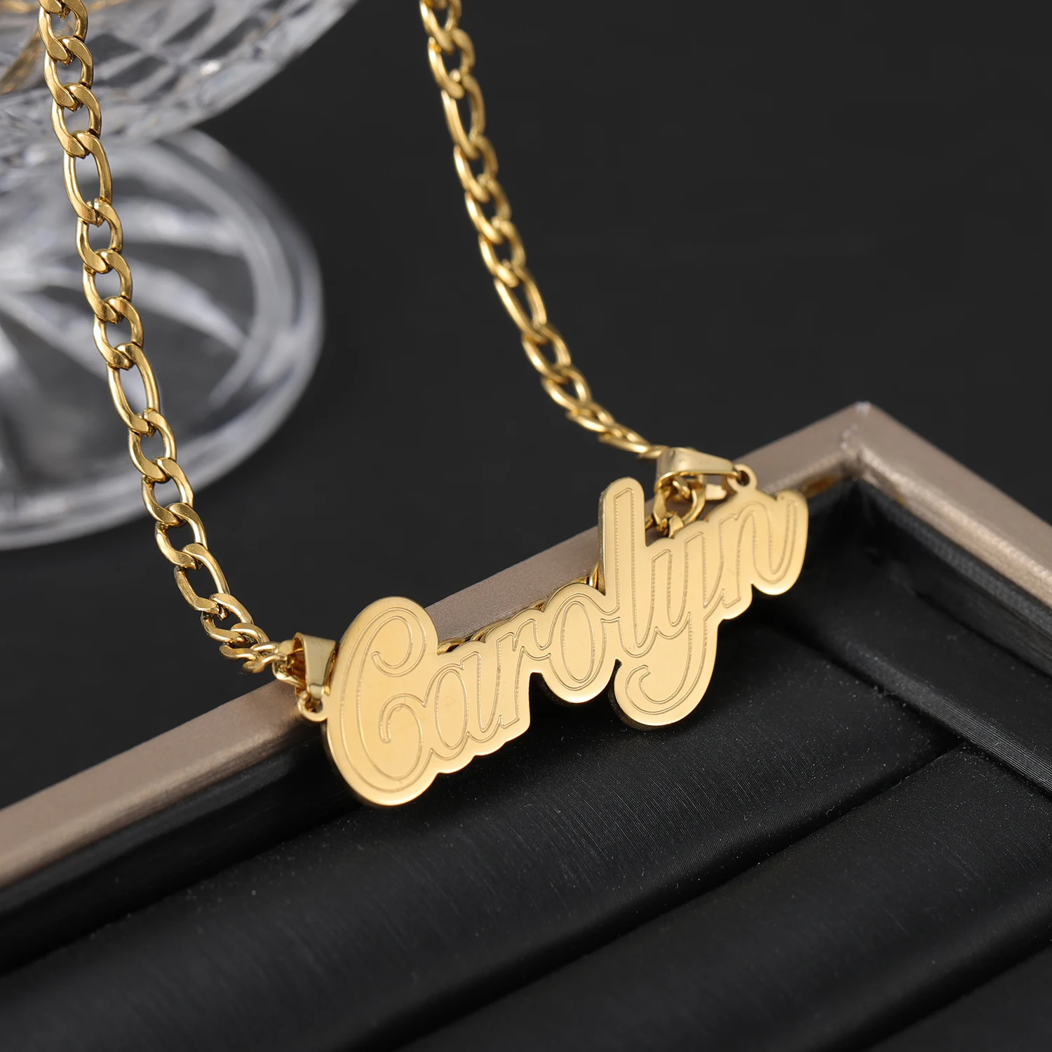 Customize Name Necklace Personalized Stainless Steel 18K Gilded Figaro chain Corrosion Letter Pendant Necklace For Women Jewelry