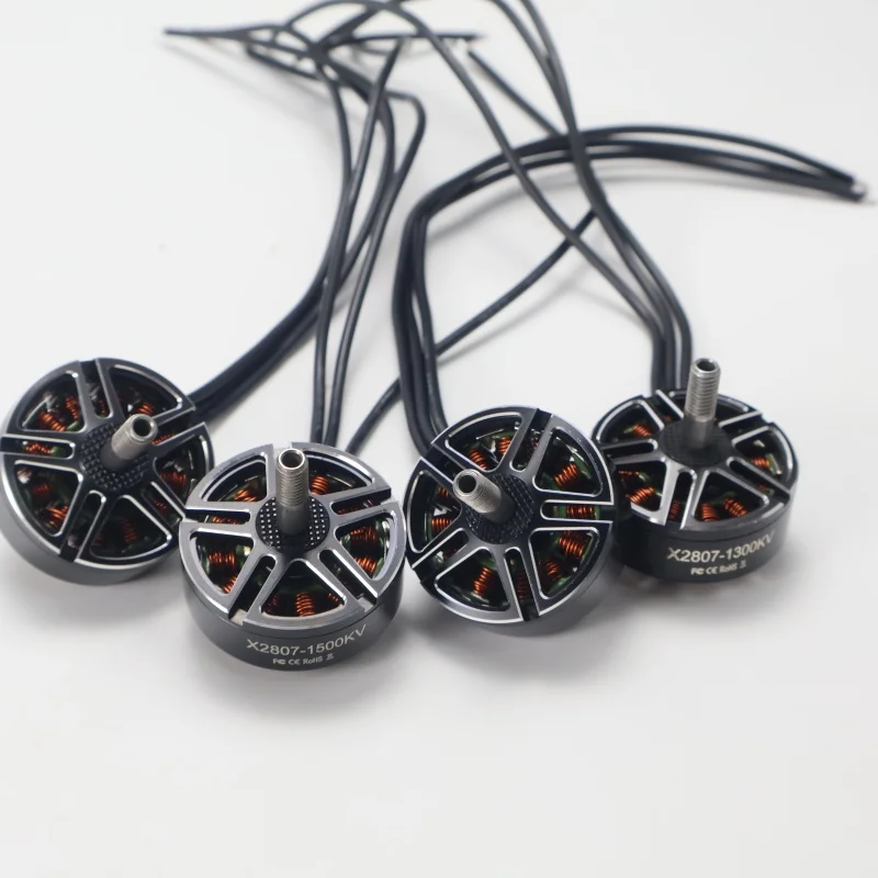 Blødt motor 2807 1300-1700KV til FPV-race-dron