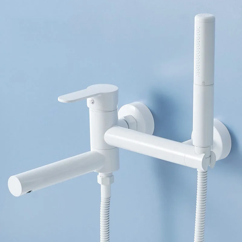 ชุดฝักบัวอาบน้ำในห้องน้ำสีขาวชุดฝักบัวอาบน้ำทองเหลืองแบบถือติดผนังก๊อกน้ำร้อน & เย็นอ่างอาบน้ำหมุนพวยก๊อกน้ำฝักบัวหลุมคู่ 1