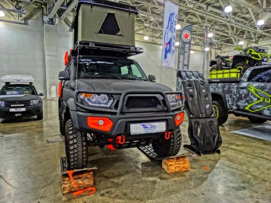 Рисунок 4 - RAPTOR™ U-POL комплект чёрный (коробка