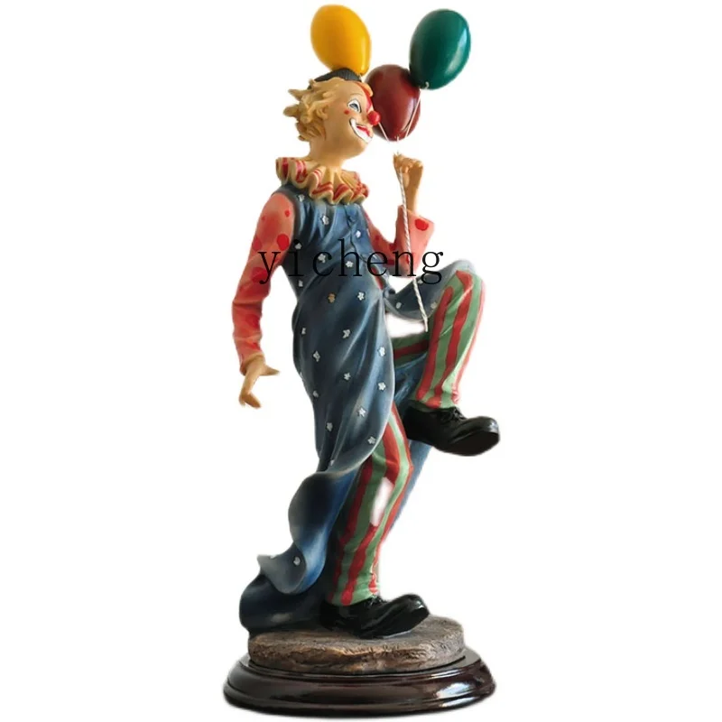 

Zk Country Retro Handmade Painted Performance Clown Boutique Ornaments